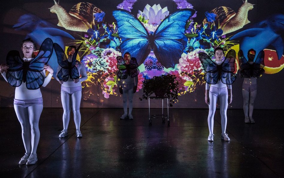 „Raj. Tutorial” Jędrzeja Piaskowskiego.