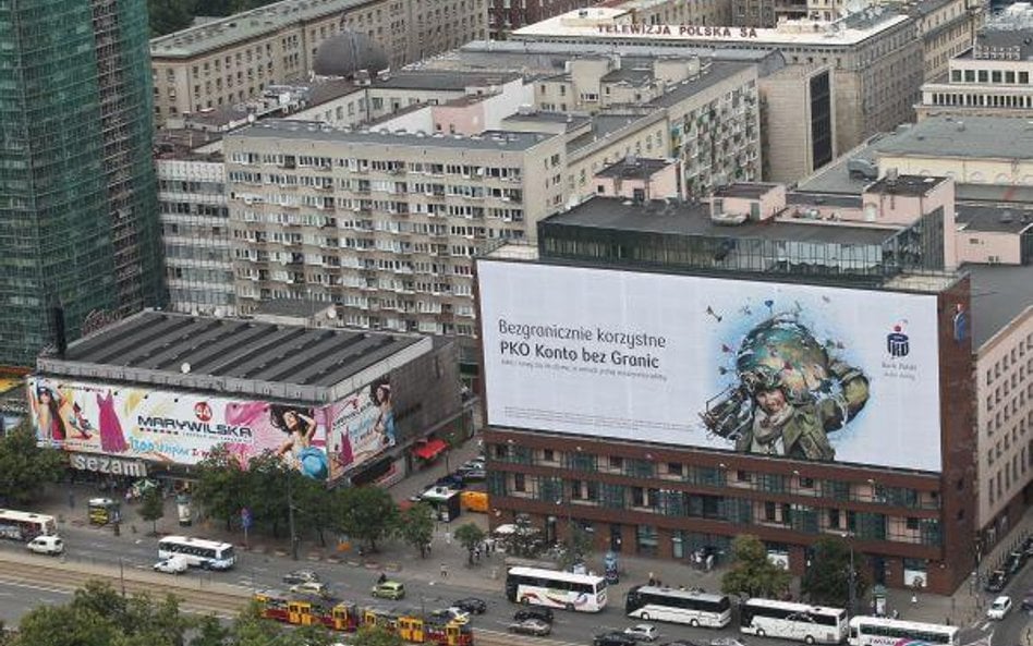 Mniej akcji PKO?BP w ofercie