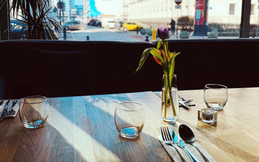 Restauracja Future & Wine znajduje się w warszawskim Śródmieściu.