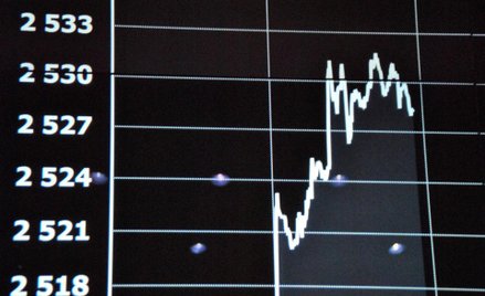 Wkroczyliśmy już w sezon tegorocznych dywidend. Z pomocą ekspertów typujemy spółki, które dzielą się