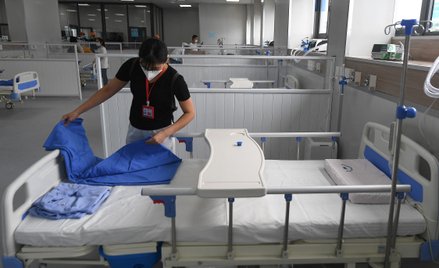 Szpital dla pacjentów z COVID-19 w Wietnamie