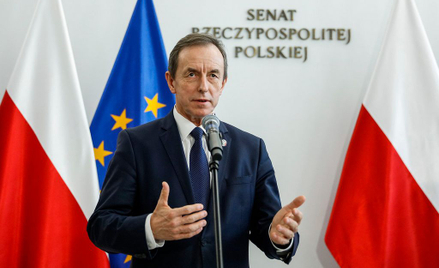 Rząd chce zabrać Senatowi Polonię. W tle duże pieniądze
