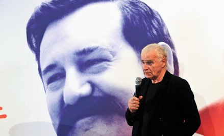 Janusz Głowacki manipuluje faktami historycznymi, by podtrzymać nieskazitelny mit Wałęsy