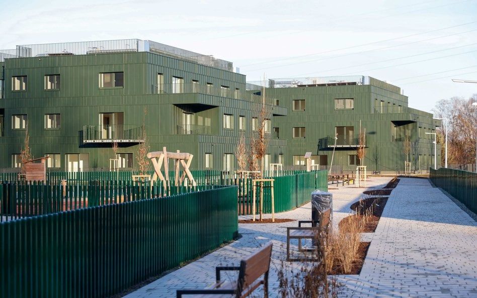 Osiedle Katowickiego Towarzystwa Budownictwa Społecznego (KTBS) przy ul. Kosmicznej w Katowicach