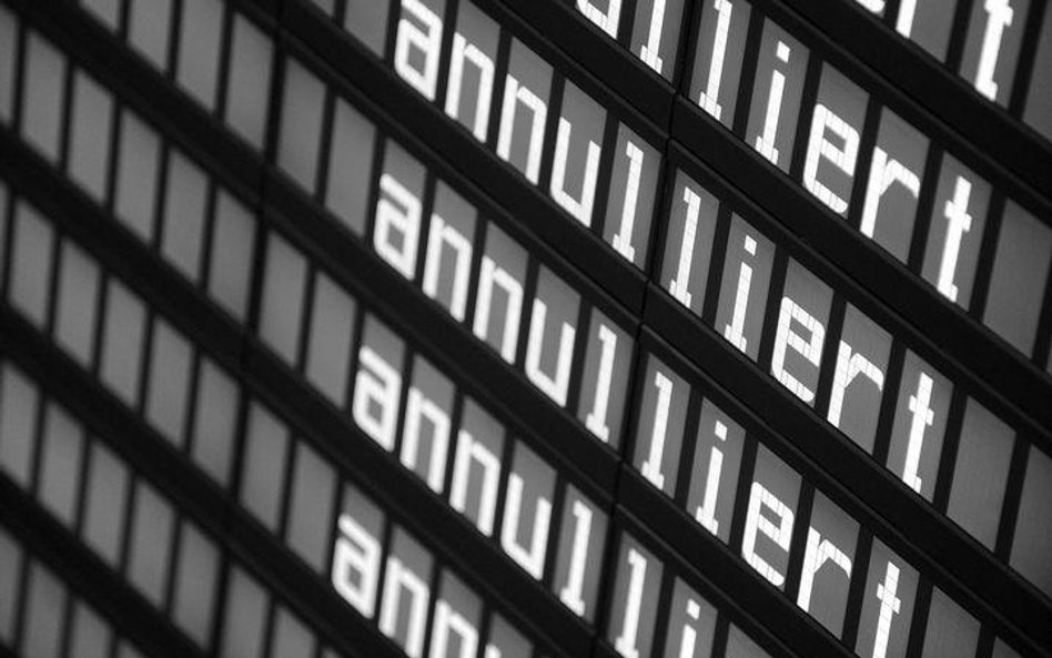 Popioły zamkną niebo na dłużej