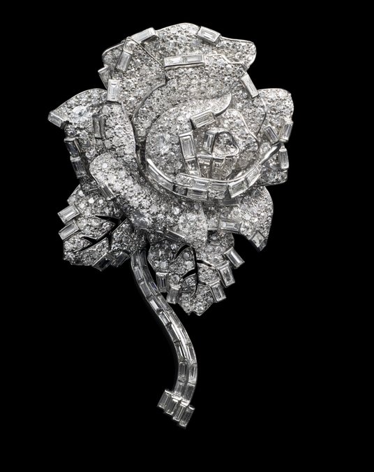 Diamentowa broszka w kształcie róży należąca do księżniczki Małgorzaty.