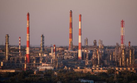 Ukraińcy swoimi atakami mieli zmniejszyć potencjał produkcyjny rosyjskich rafinerii o 40 proc.
