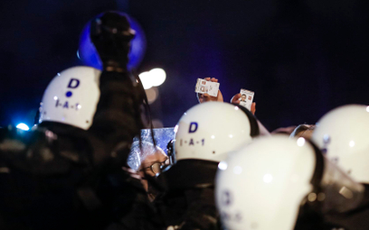 Policja: Jedenaście osób zatrzymanych podczas sobotnich demonstracji