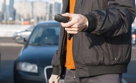 Odszkodowanie z autocasco: trzeba mieć dwa sprawne kluczyki do auta - wyrok SN
