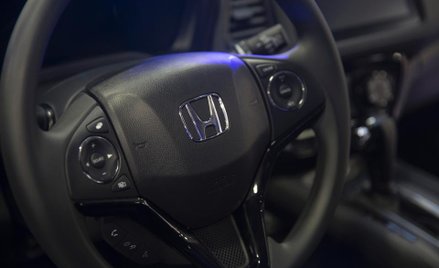 Niebezpieczne fotele w minivanach Hondy