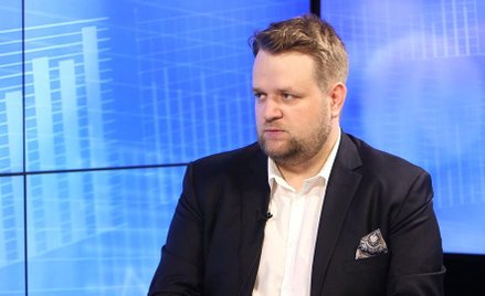 Gościem Grzegorza Siemionczyka w piątkowym wydaniu programu „Prosto z parkietu” był Paweł Śliwowski,