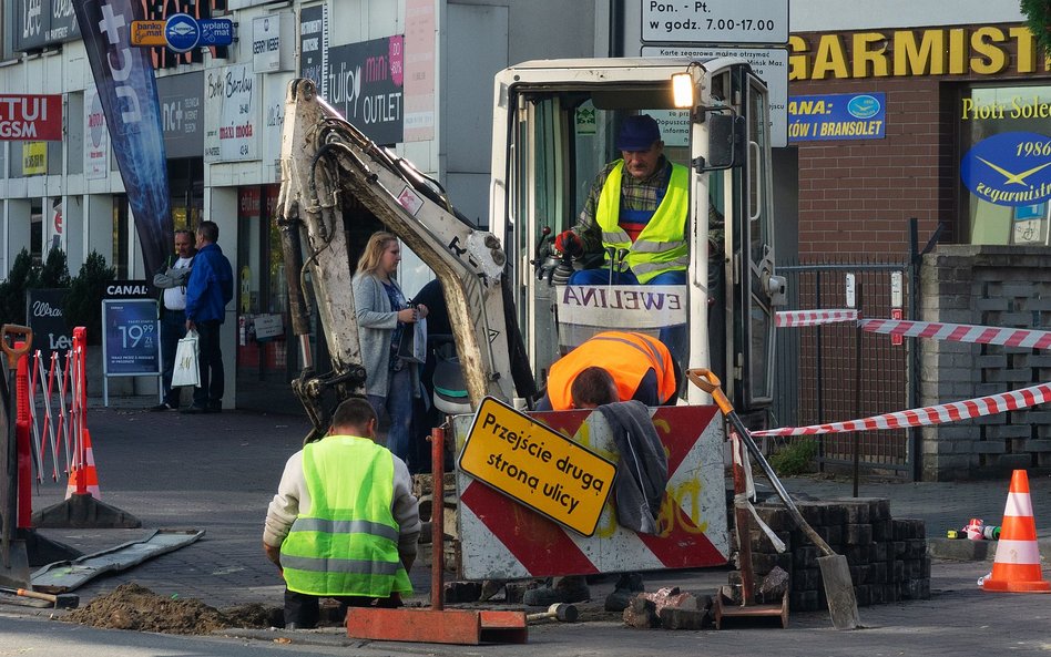 Komisja pominęła w dzieleniu pieniędzy m.in. Białystok, Warszawę i Kielce