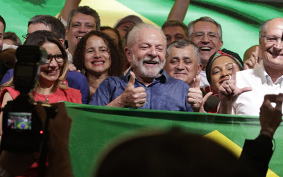 Na Luiza Inacio Lulę da Silvę głosowało 60,3 mln Brazylijczyków. Jair Bolsonaro dostał 58,2 mln głos