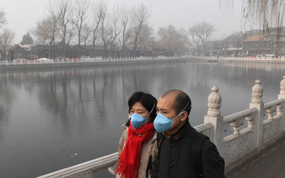 Smog odcina Pekin od świata