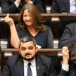 Joanna Lichocka 13 lutego w Sejmie. Posłanka PiS stwierdziła, że przesuwała dwukrotnie palcem pod ok