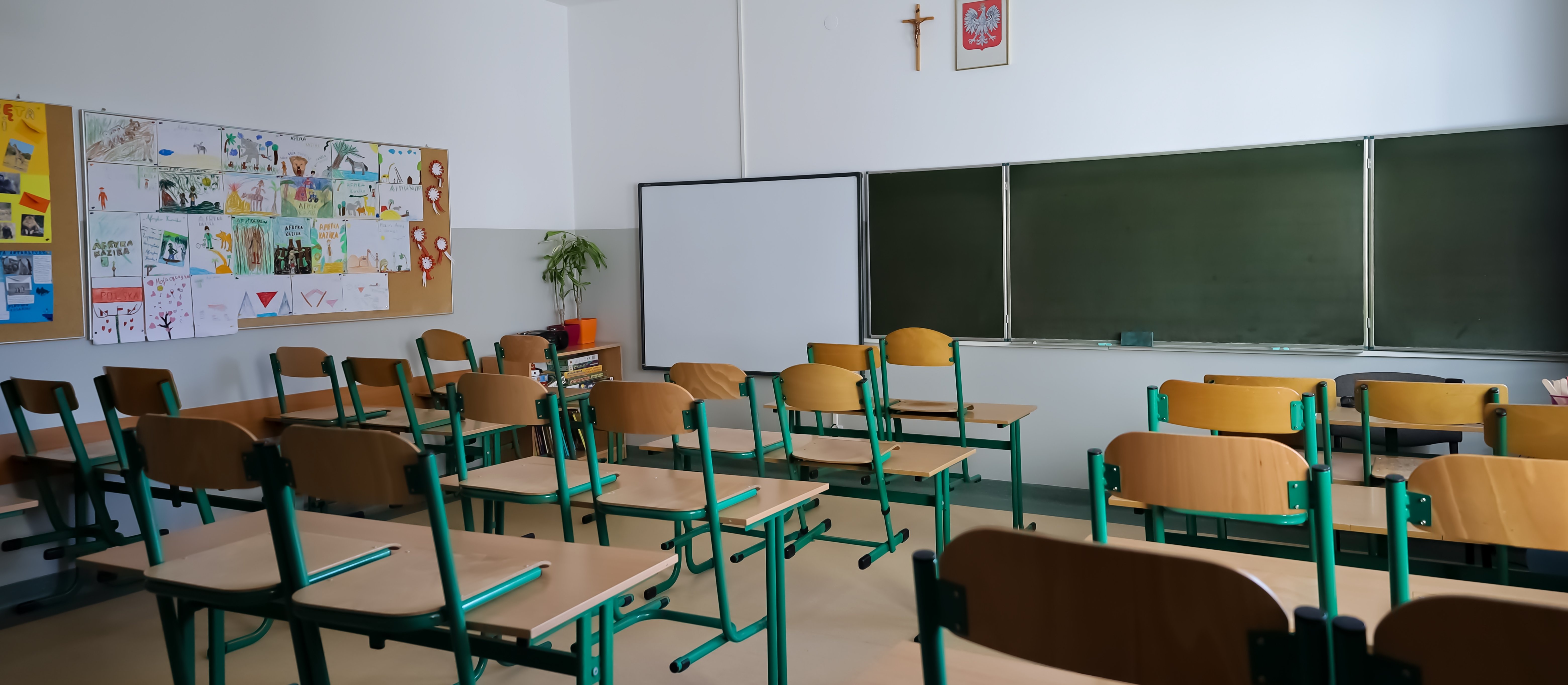 Od września ważne zmiany w szkołach i przedszkolach. Nowa podstawa programowa i radykalny zwrot na stołówkach
