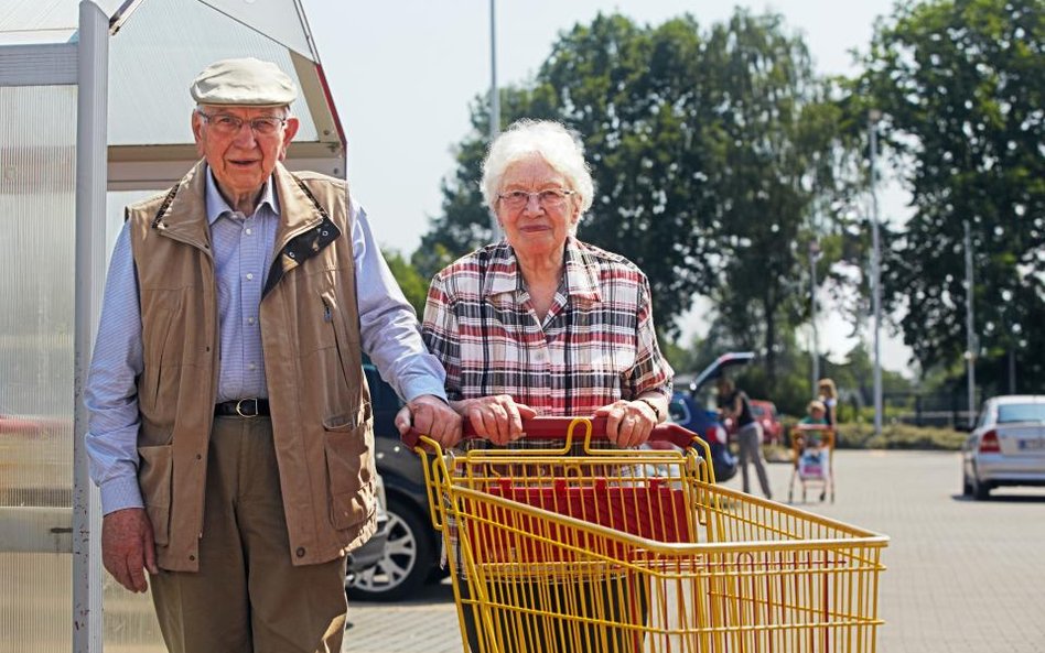 Market odpowiada za niebezpieczne uderzenie drzwiami na zasadzie ryzyka