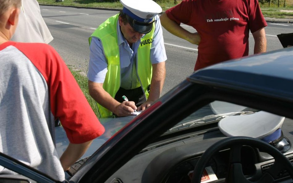 Kwestia zmniejszenia liczby punktów karnych w wyniku odbytego szkolenia leży w gestii Policji - wyja