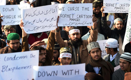 Pakistan demonstruje przeciwko "Charlie Hebdo"