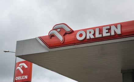 Orlen obniża marżę na stacjach. Dlaczego nie ruszy marży rafineryjnej?