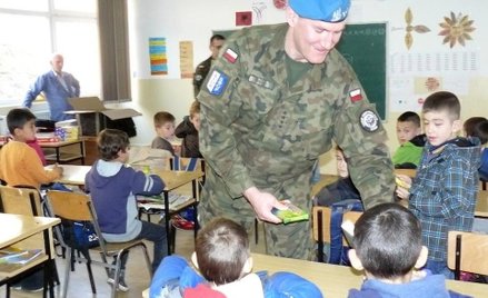 Wojsko wspiera "Szkoły dla Pokoju"