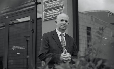 Prof. Bolesław Kalicki jest dziekanem Wydziału Medycznego Uniwersytetu Warszawskiego