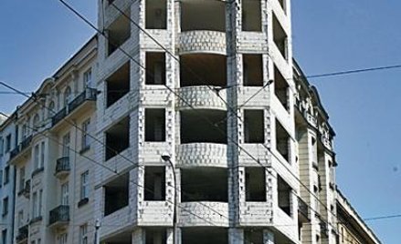 217 miesięcy trwa budowa wieżowca przy placu Politechniki