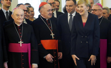 Modlą się za polityków. Najbardziej za prezydenta
