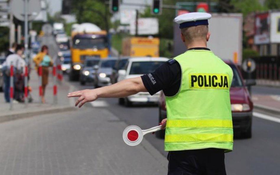 Policja zapewnia, że w częstszych kontrolach chodzi wyłącznie o bezpieczeństwo, a nie większe wpływy