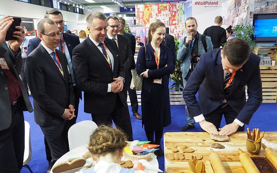 Odciśniętego w formie piernika można po upieczeniu sobie zabrać.