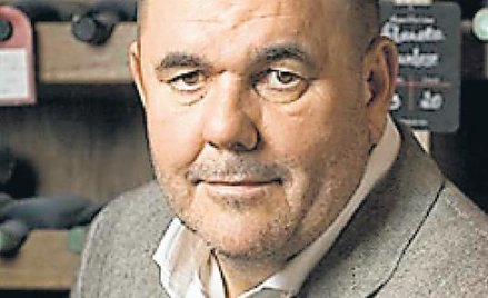 Jerzy Mazgaj prezes zarządu delikatesów Alma, ?miłośnik cygar, dobrych trunków ?i wybornej kuchni