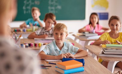 300 zł nie wystarczy na szkolną wyprawkę. Rodzice szykują większe kwoty
