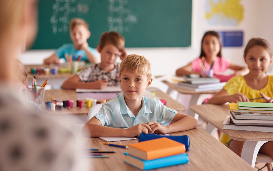 Nowy rok szkolny rozpocznie się 2 września. Kiedy ferie i przerwy świąteczne?