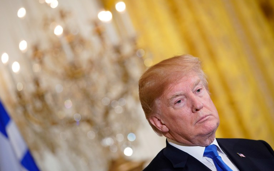 Kolejna kobieta twierdzi, że miała romans z Trumpem