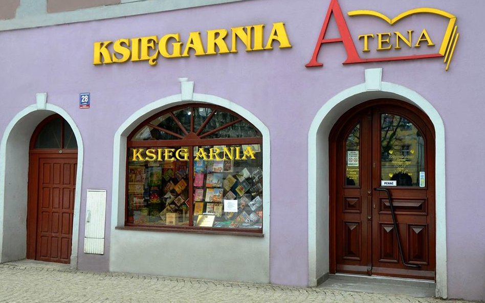 W mieście Kamienna Góra w województwie dolnośląskim niemal wszystkie księgarnie już upadły. Jedną z 