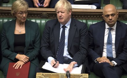 Johnson przegrał głosowanie, rząd ogłosi, że nie oszczędza