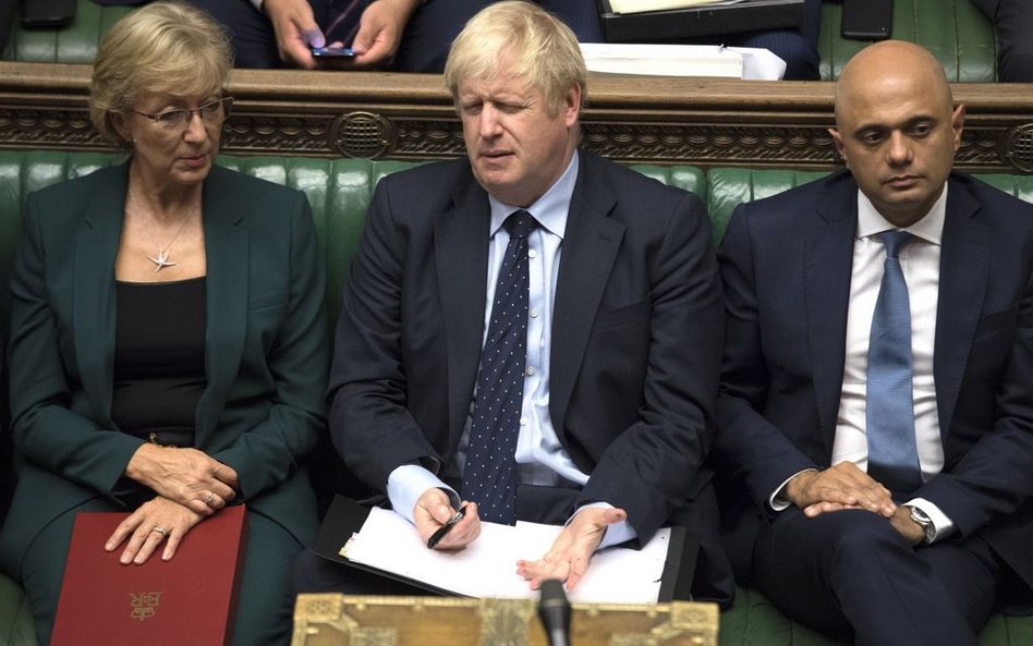 Johnson przegrał głosowanie, rząd ogłosi, że nie oszczędza