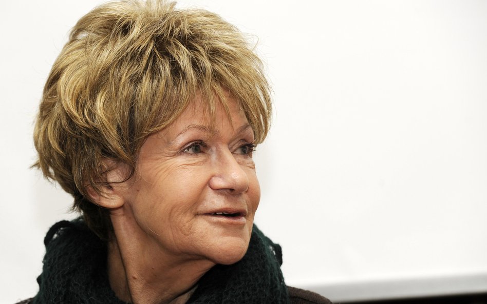 Maria Czubaszek pisała o kobietach: „Potrafią z niczego zrobić trzy rzeczy: sałatkę, kapelusz i awan