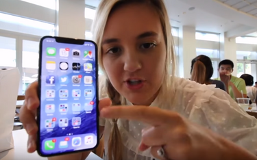 Córka pokazała iPhone'a X. Ojciec zwolniony z Apple