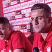 Od prawej: Łukasz Fabiański, Robert Lewandowski i trener Bogdan Zając podczas konferencji prasowej w
