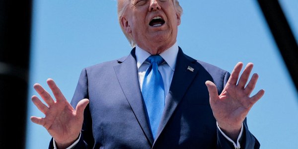 Trump odwołuje członków rady nadzorującej naukę w USA. Bez uzasadnienia