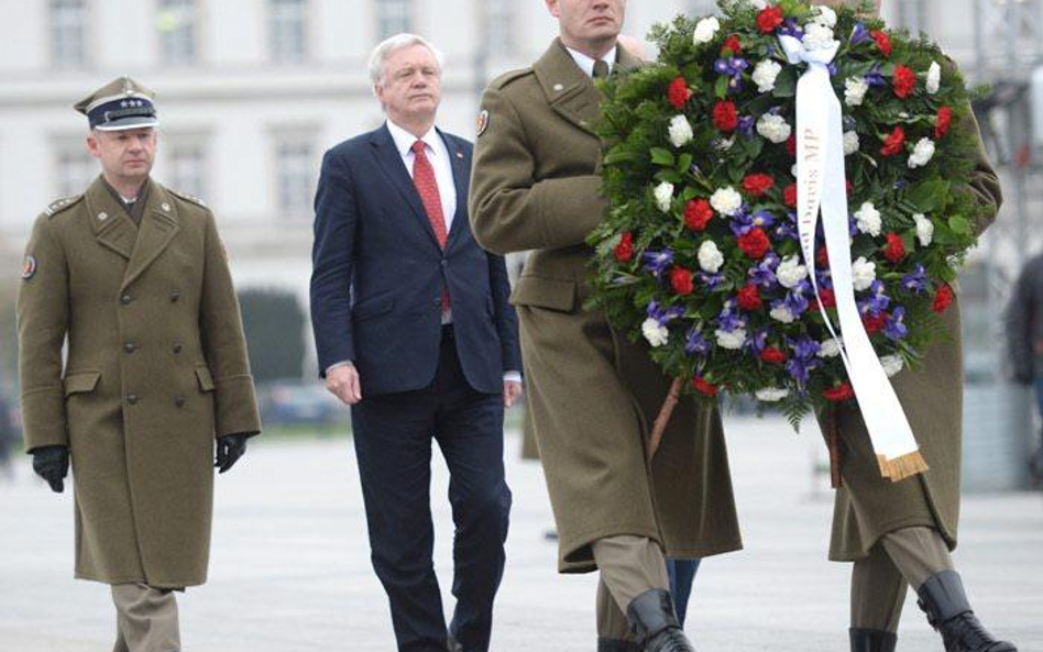 David Davis, negocjator brexitu, w środę w Warszawie.