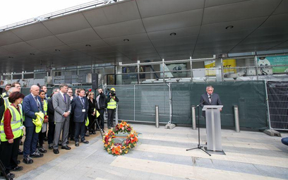 Rządowa uroczystość upamiętniająca ofiary ataków z 22 maja.