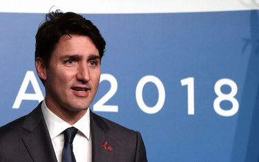 Premier Trudeau chce ograniczyć dostęp do broni w Kanadzie