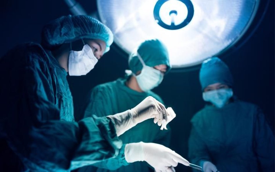 Zespół dr. Samira Zeaira wykonuje rocznie kilkadziesiąt przeszczepów wątroby