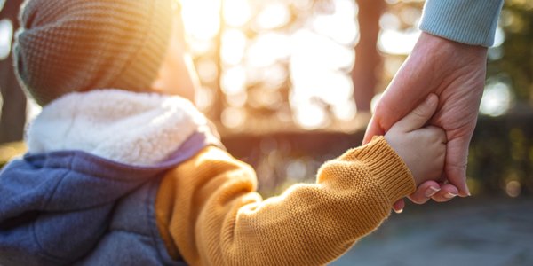 Od 1 czerwca wzrosną świadczenia dla rodzin zastępczych. Oto nowe kwoty