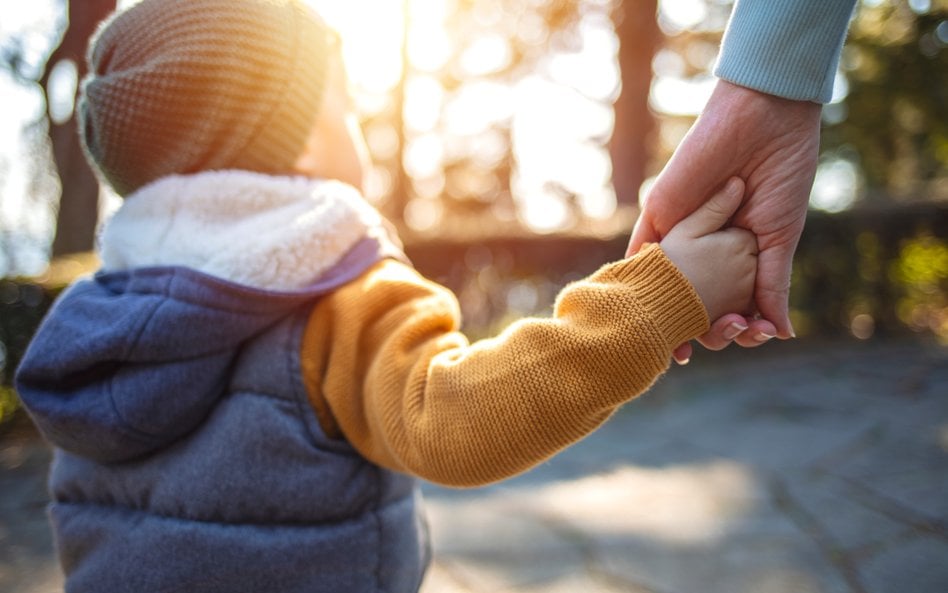 Od 1 czerwca wzrosną świadczenia przysługujące m.in. rodzinom zastępczym