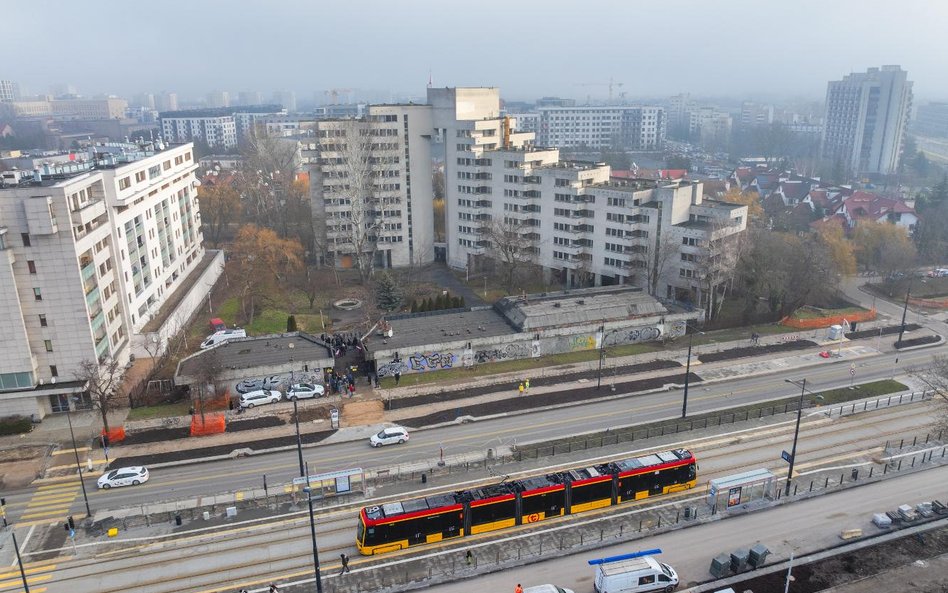 Nieruchomość przy Sobieskiego 100 przez lata była jednym z symboli sowieckiej dominacji