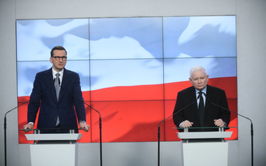 Prezes PiS Jarosław Kaczyński i premier Mateusz Morawiecki na wspólnej konferencji prasowej