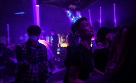 Rok po pandemii. Wróciło nocne życie w Wuhan
